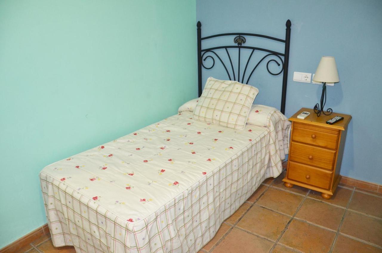 Hostal Restaurante El Parador Alcaracejos Стая снимка