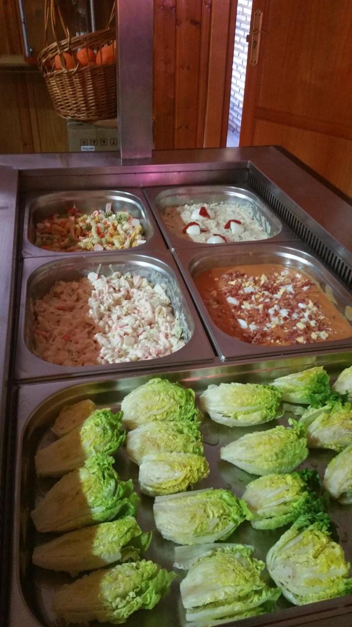 Hostal Restaurante El Parador Alcaracejos Екстериор снимка